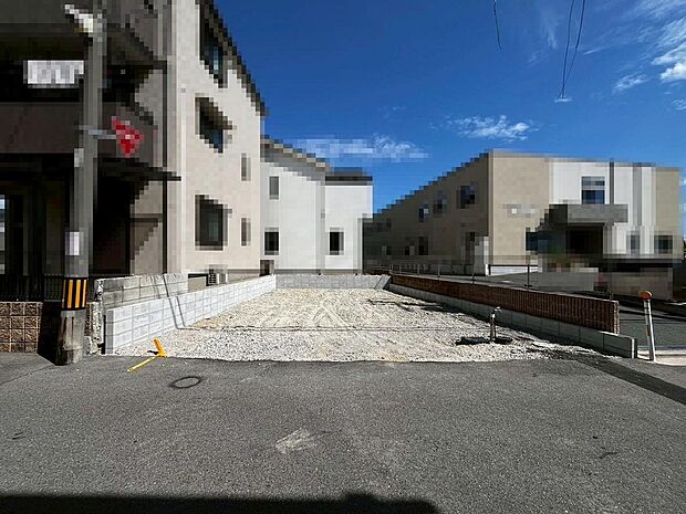 アプラたかいしまで徒歩２２分！セブンイレブンまで徒歩９分！キリン堂まで徒歩１２分！ジョーシンまで徒歩７分！お買い物に便利な立地ですね♪