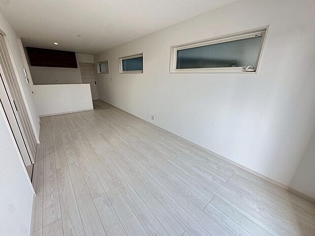 令和７年１０月完成済！綺麗なお住まいで新生活始めませんか♪現地見学当日から予約可能です！是非現地にてご確認ください♪