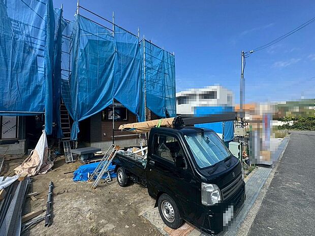 ゆとりのある洗面室です♪朝の身支度もスムーズにできますね!