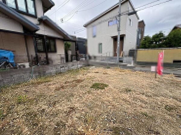 土地と建物を購入する際の住宅ローンについても一貫して代行するので不動産購入や建築が初めての方でも安心して進行する事が可能です♪