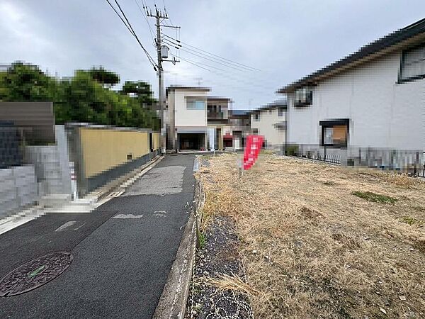 【個性あふれる住まいを実現できる「建築条件無の売土地」です】