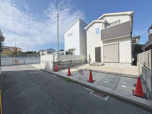 【閑静な住宅地でのびのび子育て】閑静な住宅地で子育て家族にピッタリ。毎日のお散歩も快適な緑に恵まれたエリアです。