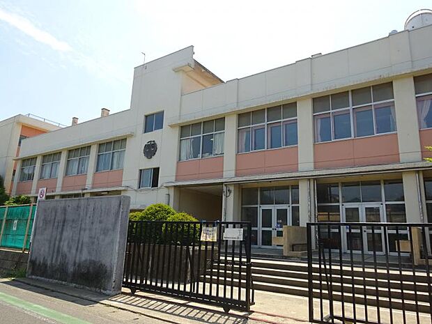堺市立福田小学校まで徒歩18分