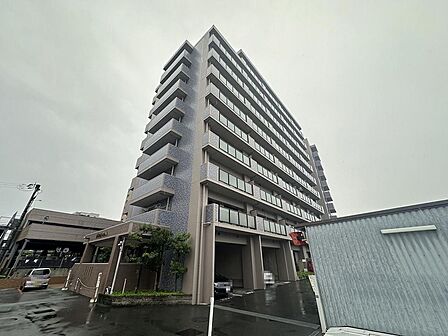 認定こども園いぶきのPre　Schoolまで徒歩１１分♪夜間保育園いぶきのほしぞらまで徒歩１１分♪小さなお子様のいるご家庭も安心ですね！
