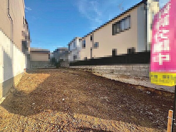 現況更地ですので、すぐにお家を建てられますね♪