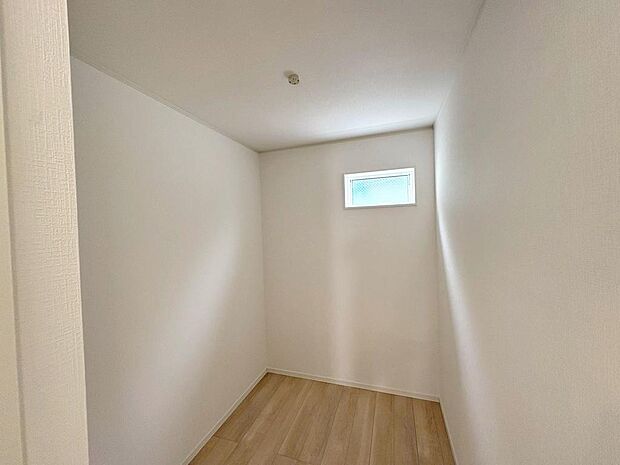 イオンモール堺鉄砲町まで徒歩18分♪休日のお出かけや普段のお買い物にも便利ですね!