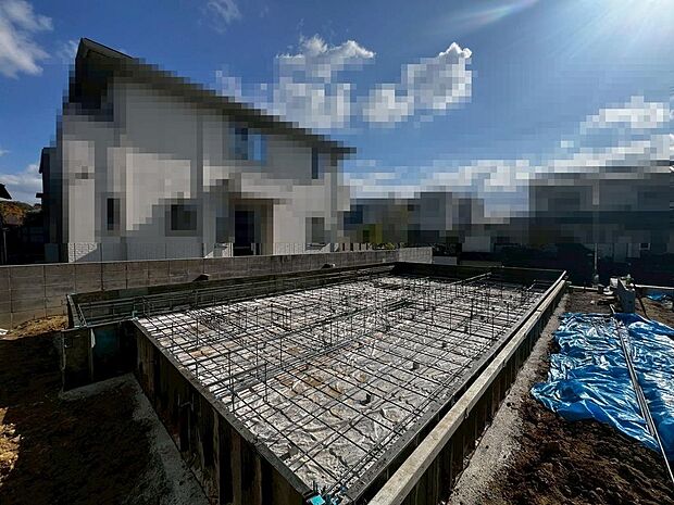 全室２面採光です♪明るく風通しの良い快適な室内に気分も自然と明るくなりますね！家族の笑顔も増えそうです♪