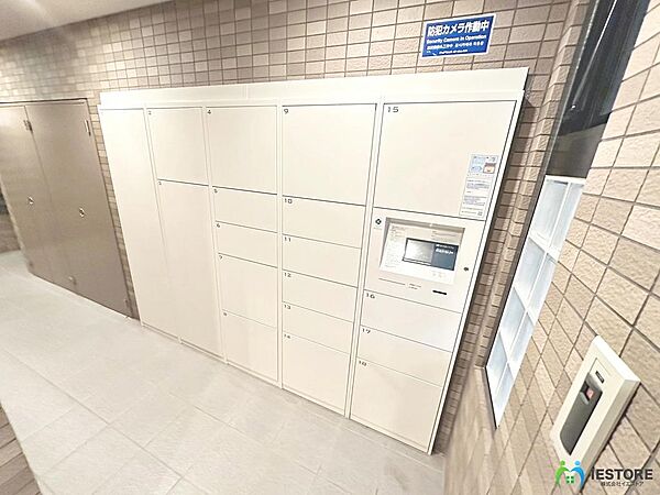【宅配ボックス】不在時にも荷物が受け取れるので、便利ですね！