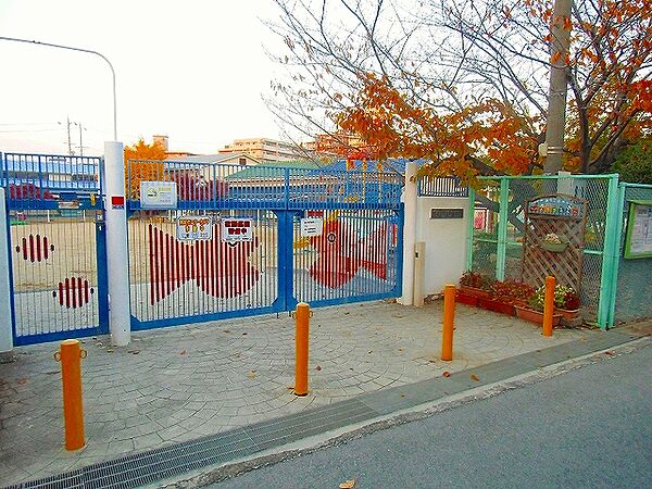 堺市立津久野幼稚園まで徒歩９分