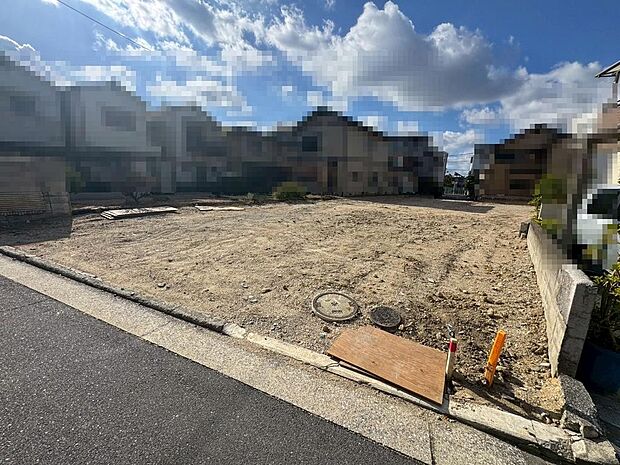 ゆとりのある洗面室ですよ！朝の身支度もスムーズにできますね！