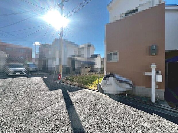 各居室にはクローゼットを完備し、家具の配置にも困らない設計がされており、採光と室内のバランスが絶妙です♪