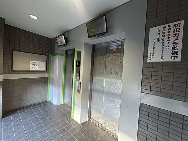 【エレベーター】荷物が多い日も楽々にお部屋に持っていけますね！