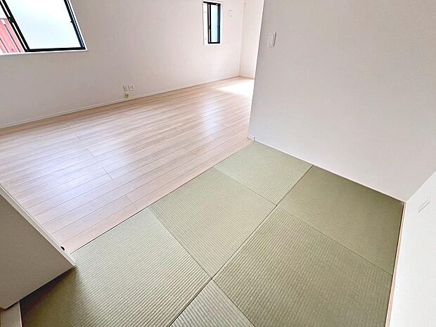 諏訪森幼稚園まで徒歩9分!小さなお子様のいるご家庭も安心ですね!