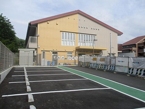 若松台こども園まで徒歩５分