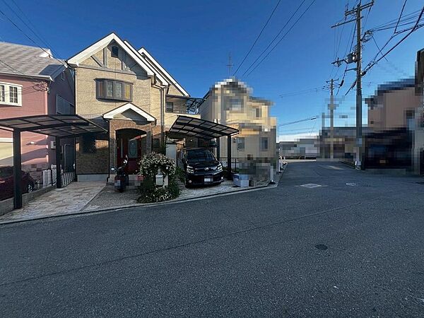 トイレ１階と２階の２ヶ所あります！忙しい朝や家族の多いご家庭も安心ですね！