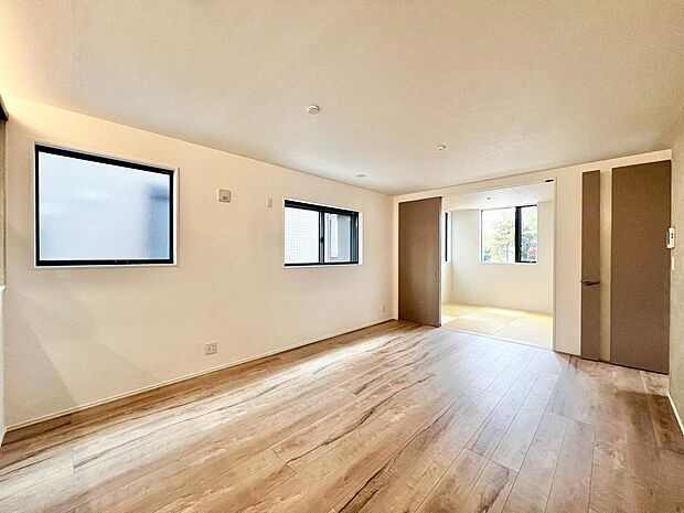 茶山公園まで約197ｍ！気軽な近さでお散歩コースやジョギングコースにもいいですね♪気分もリフレッシュされますよ♪