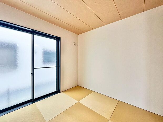 ☆和室ございます☆一息つく時の癒しの空間や客間にも使えますね♪