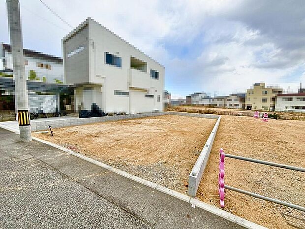 ２ＬＤＫ+ストレージルーム！暮らしやすい間取りですので、子供部屋や趣味のお部屋も作れますね♪ 資料請求だけでもお気軽にお問い合わせください！