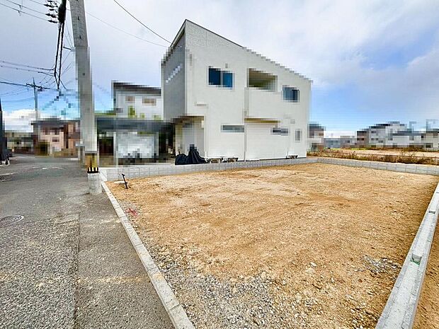 お客様にとって最良のマイホームが見つかりますよう、イエストアが全力でお手伝いさせていただきます！いつでもお気軽にお問い合わせ下さい♪