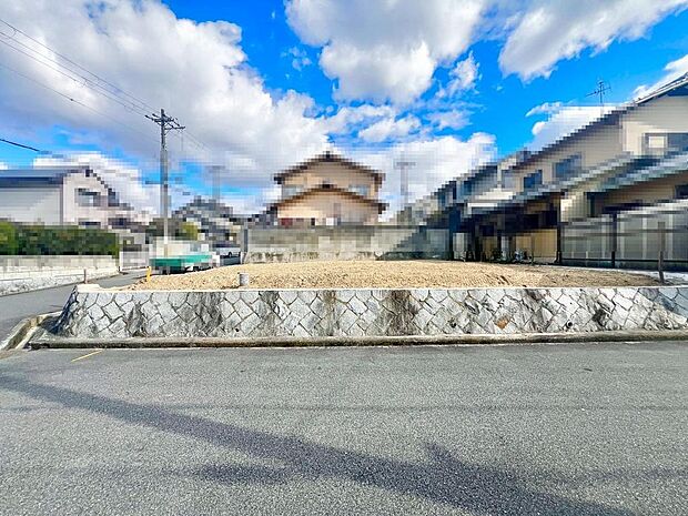 ２面採光のお部屋もございます♪明るく風通しの良い快適な室内に気分も自然と明るくなりますね！家族の笑顔も増えそうです♪