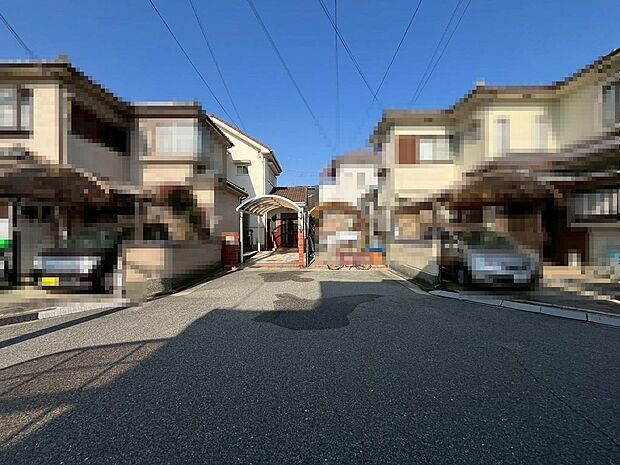 【南東向き日当り良好】たっぷりの陽光に包まれる明るい住まいに気持ちも明るくなりますね♪