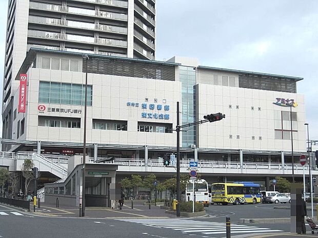 南海高野線「北野田」駅までバス乗車１３分、バス停「平尾」まで徒歩８分
