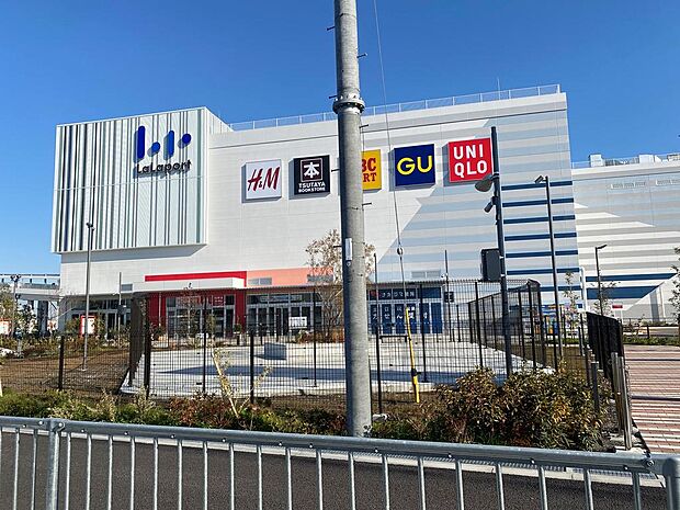 ららぽーと堺まで徒歩２４分