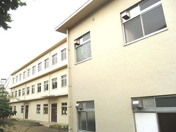 高石中学校