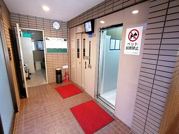 【エレベーター】荷物が多い日も楽々にお部屋に持っていけますね！