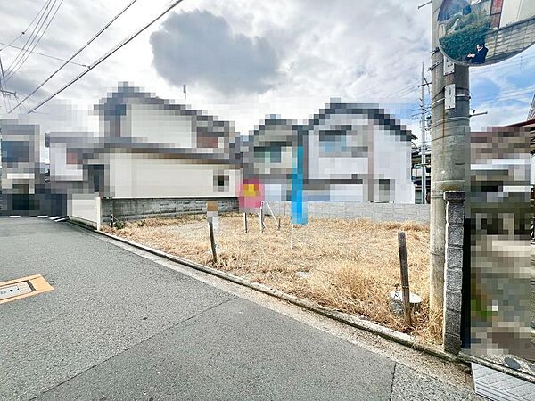 前面道路約4.7ｍ！広々運転の苦手な方も安心です！