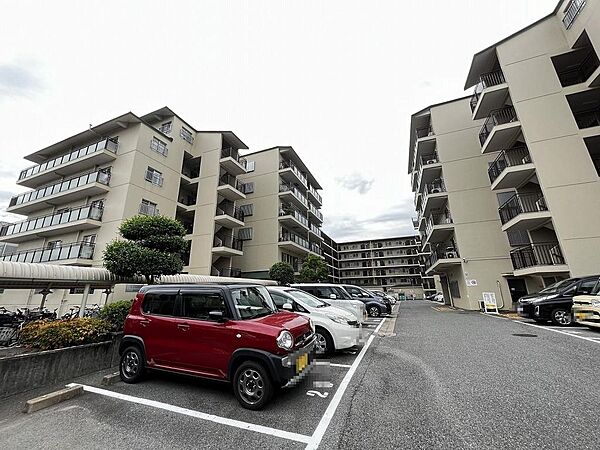 お客様にとって最良のマイホームが見つかりますよう、イエストアが全力でお手伝いさせていただきます！いつでもお気軽にお問い合わせ下さい♪