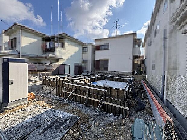 南西面ワイドバルコニー♪日当たり良好!ゆとりのあるバルコニーに洗濯物の多い日も安心ですね!