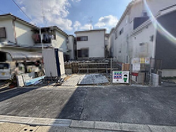 ジョイパーク泉ヶ丘店まで徒歩26分!サンプラザ三原台店まで徒歩14分!セブンイレブン堺辻之店まで徒歩14分!エディオン泉北店まで徒歩12分!!お買い物に便利な立地です♪