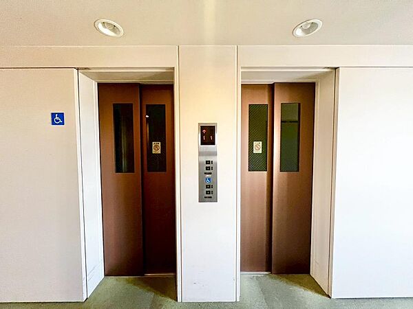 【エレベーター】荷物が多い日も楽々にお部屋に持っていけますね！