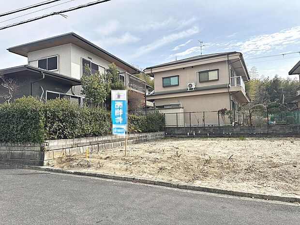 前面道路約6.2m♪広々運転の苦手な方も安心ですね!