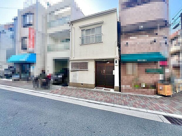 食品館アプロまで433m!万代まで230m!毎日のお買い物に便利ですね♪その日の特売日などでスーパーを選べますね♪