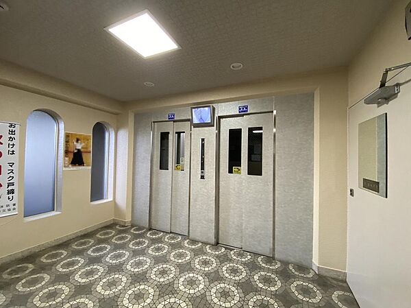 【エレベーター】荷物が多い日も楽々にお部屋に持っていけますね！