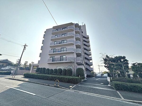 使いやすい振り分け配置の３ＬＤＫファミリータイプ♪資料請求だけでもお気軽にお問い合わせ下さい！
