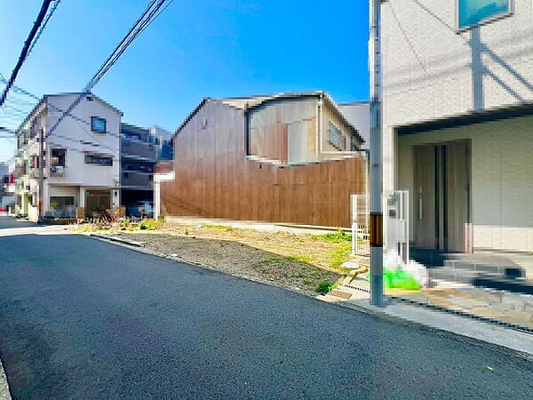 現況更地ですので、解体費用がかからないのが嬉しいですね♪