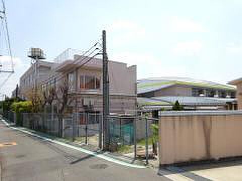 堺市立さつき野小学校まで徒歩７分