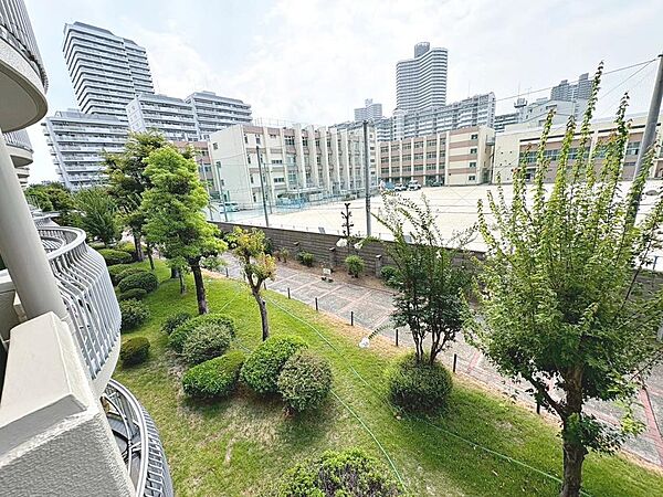 神原病院まで徒歩１８分ですので、突然の怪我や体調不良の時にも安心ですね！