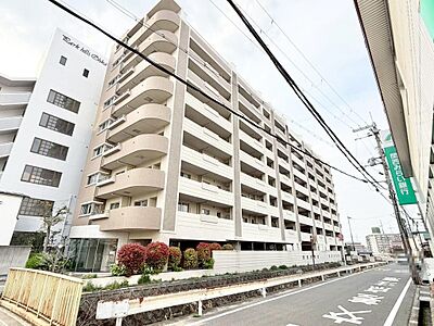 外観:【本日ご内覧可能】令和8年3月リフォーム済♪お引っ越し後すぐに生活が出来ます♪綺麗なお住まいで新生活始めませんか! 外観:【本日ご内覧可能】令和8年3月リフォーム済♪お引っ越し後すぐに生活が出来ます♪綺麗なお住まいで新生活始めませんか!