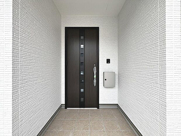 お家探しを始めてみようと思われたら是非【イエストア】までお気軽にご相談下さいませ♪