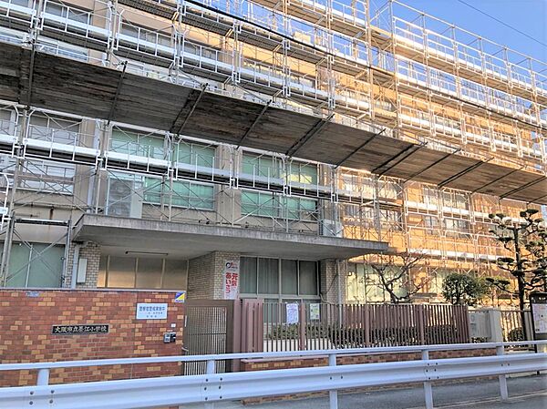 墨江小学校まで徒歩９分