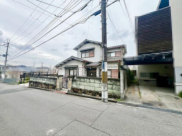 穏やかな風が舞い込む快適な住まいです♪眺めも綺麗ですので開放的な気分になれますよ♪