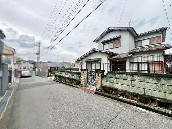 日当たり良好、通風両行のおうちです。