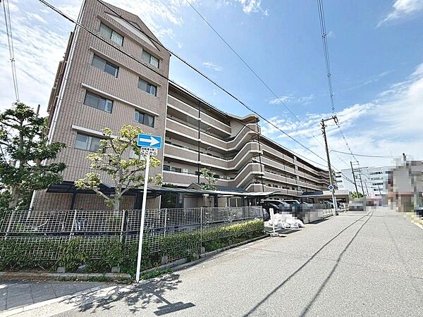 白鷺病院まで徒歩８分ですので、突然の怪我や体調不良の時にも安心ですね！