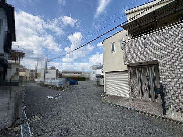 納戸もあるので、家族の思い出も大切にしまっておけますね！