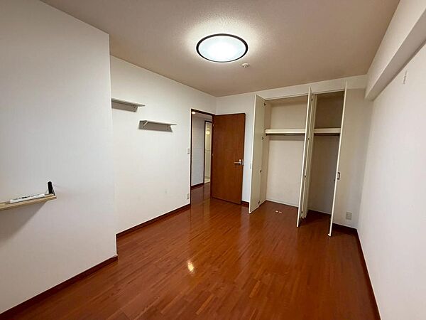 【収納】全洋室収納ございます！お部屋がスッキリ片付きますね！