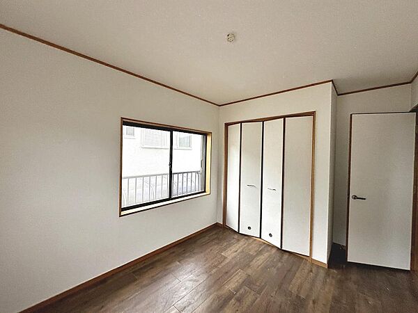 暮らしやすい４ＬＤＫ！テレワークのお仕事部屋、子供部屋等、ライフスタイルや家族構成に合わせて多目的にご使用いただけます♪